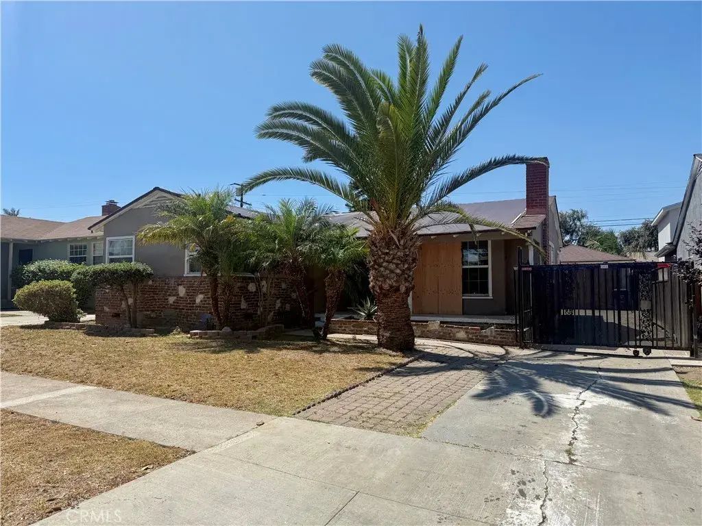 1718 W 109th Place, Los Angeles