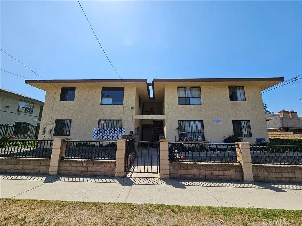 1574 Laurel Avenue, Pomona