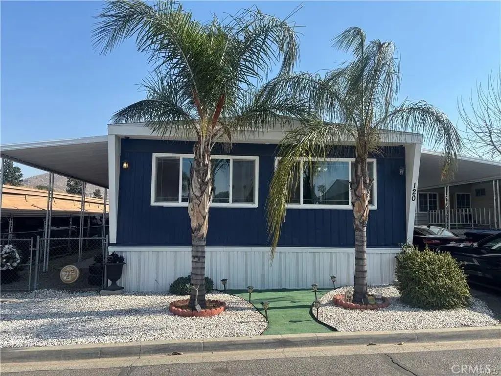 120 Sir Damas Dr, Riverside