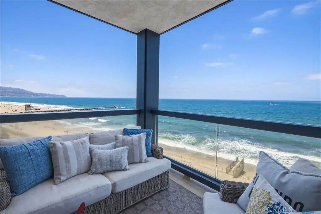 575 Esplanade 207, Redondo Beach