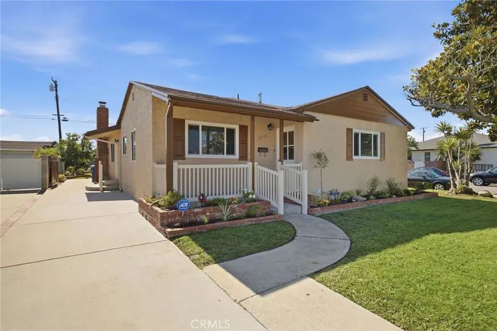21114 Broadwell, Torrance