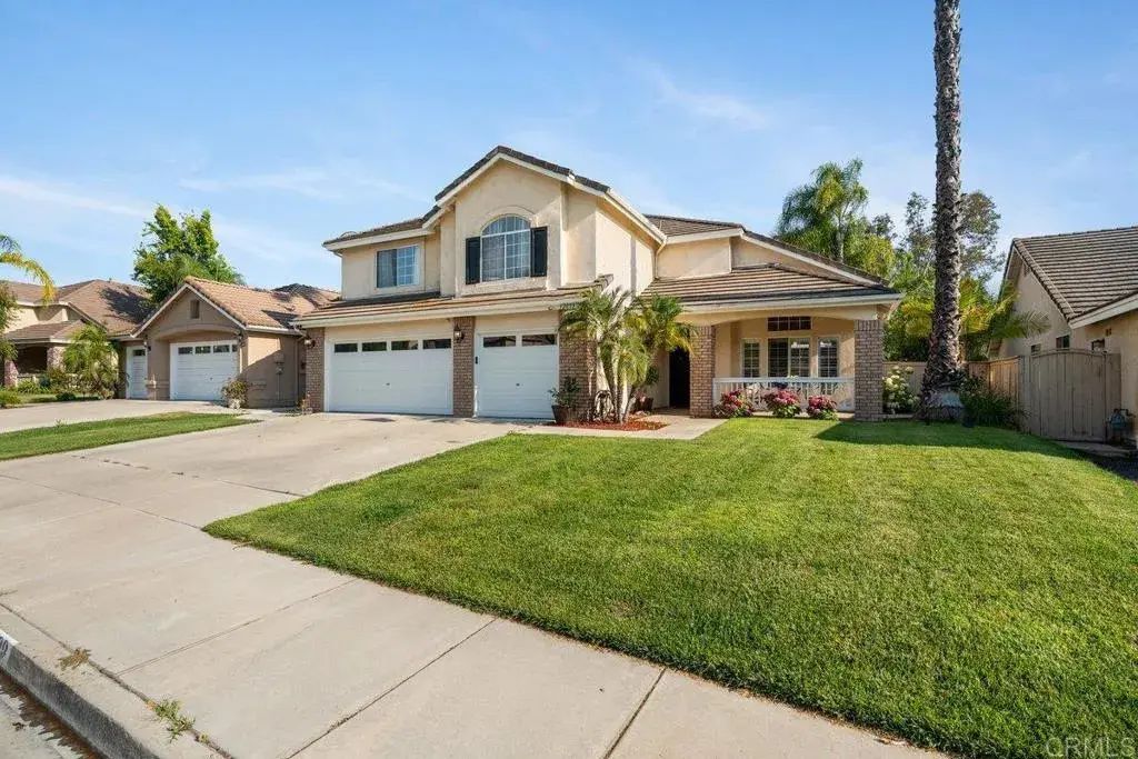 32099 Corte Carmela, Temecula