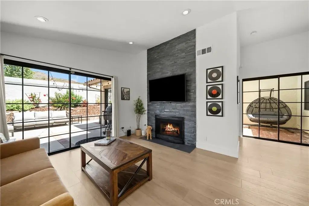 749 Congressional Road, Simi Valley