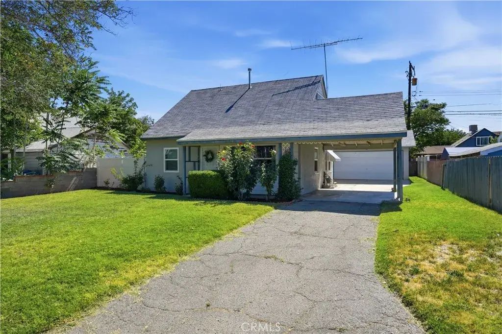 44314 Heaton Avenue, Lancaster