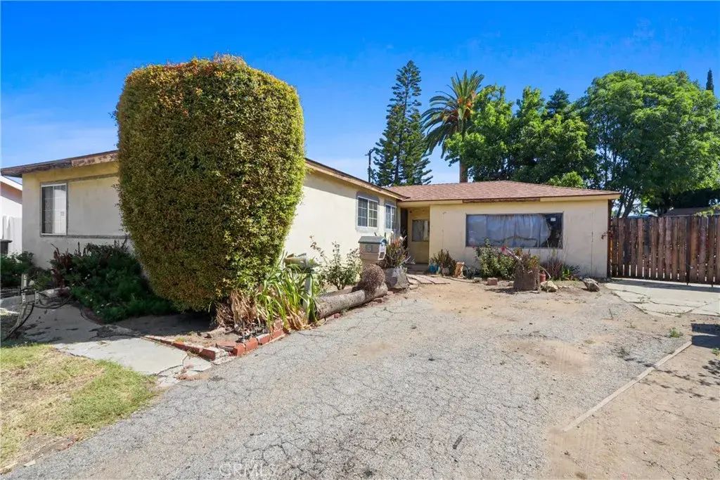 18499 La Guardia, Rowland Heights