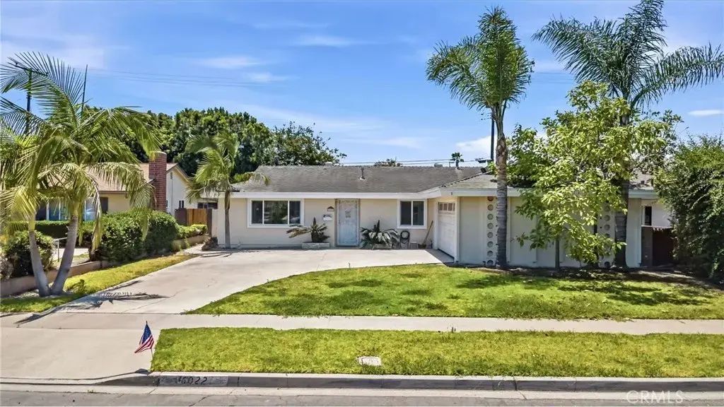 6022 Santa Barbara, Garden Grove