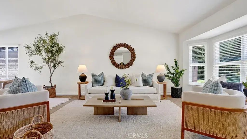 22995 Ashwood, Lake Forest