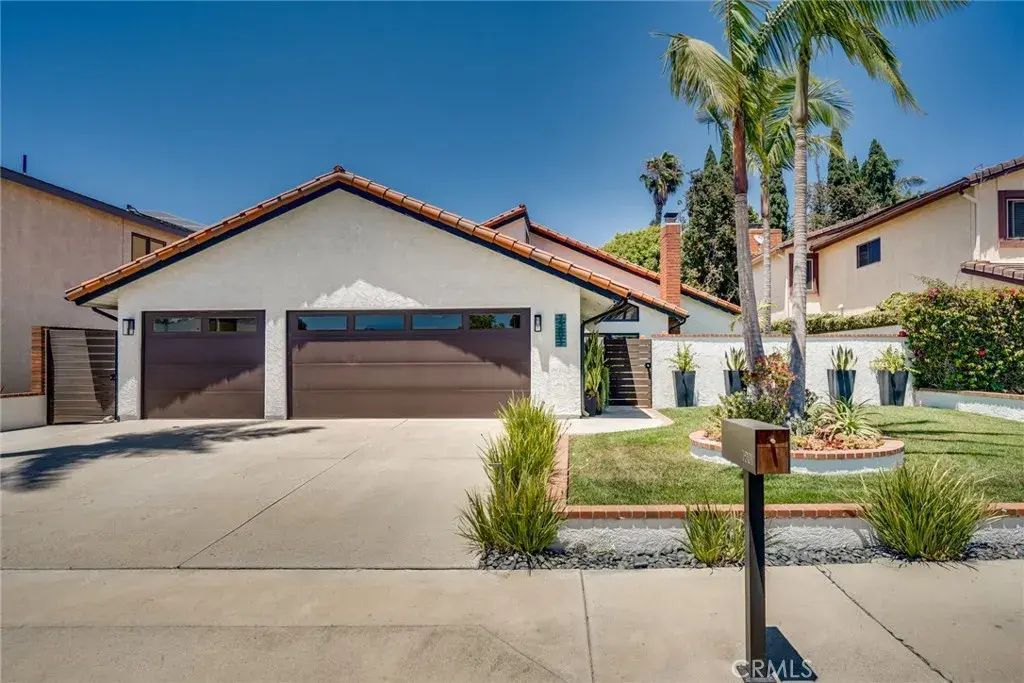 7201 Slater, Huntington Beach