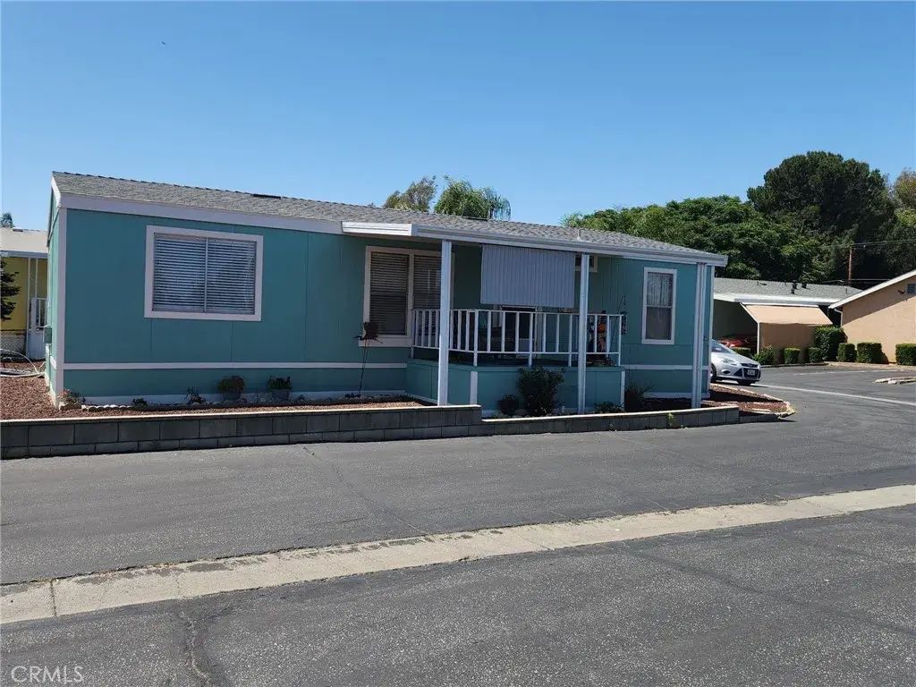 21601 Canyon 42, Wildomar