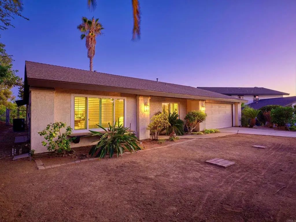9343 Viento Fuerte Way, La Mesa