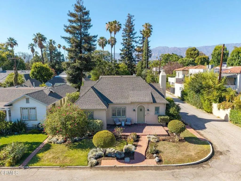 15 Oak Knoll Gardens Drive, Pasadena
