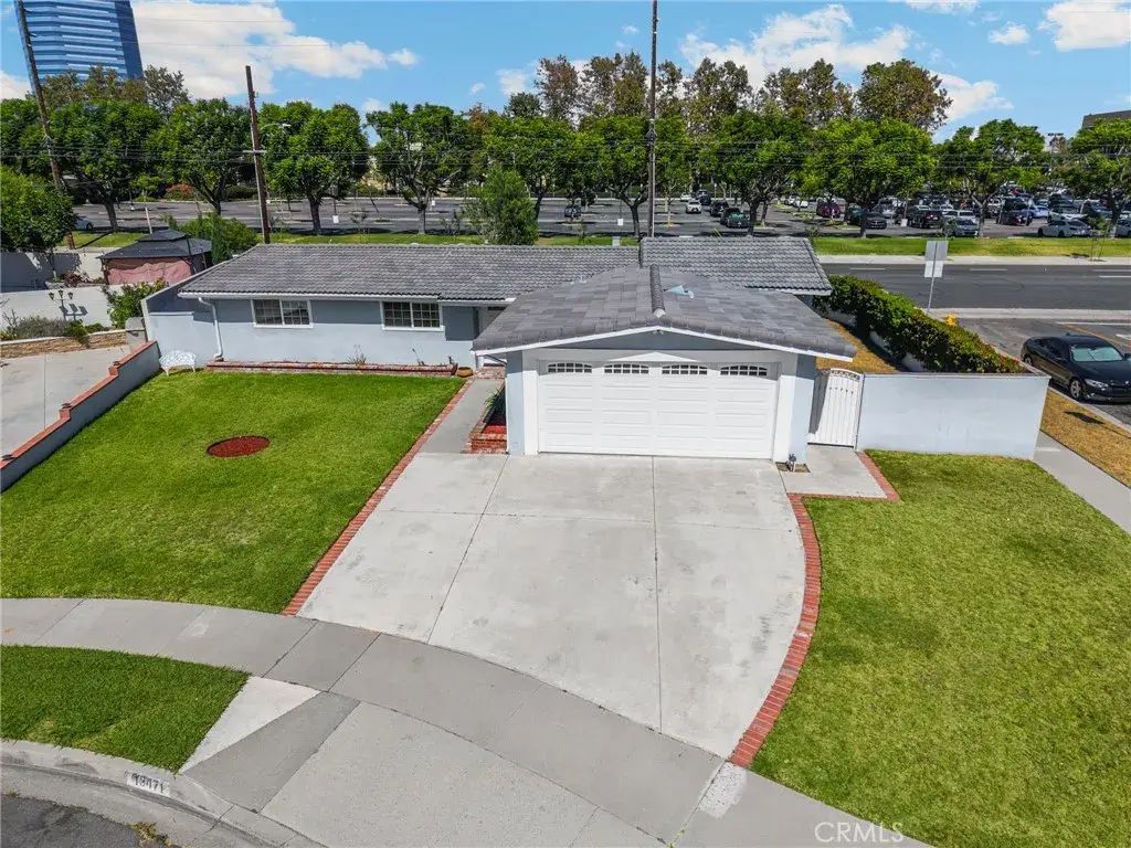 13471 Greentree Avenue, Garden Grove