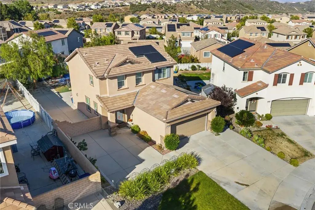 17687 Comfrey Dr, San Bernardino