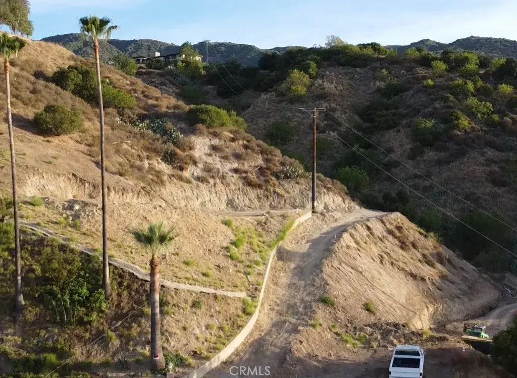 415 Conifer Rd, Glendora