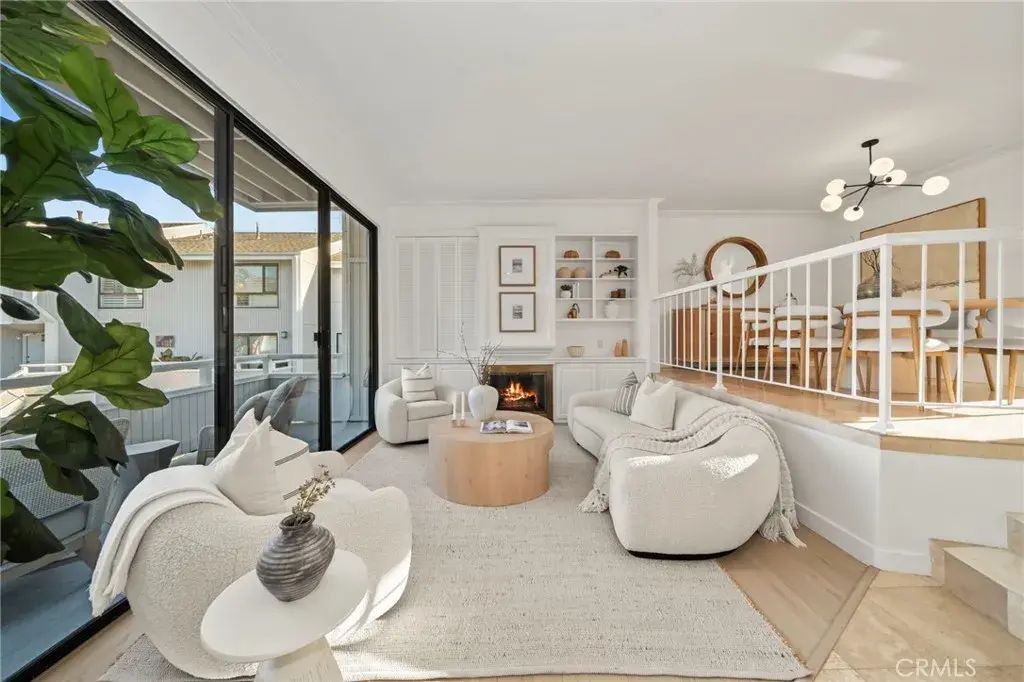 19 Swift Court, Newport Beach