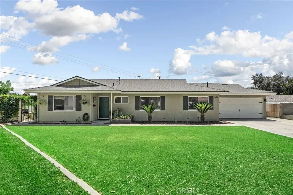 609 Cardinal Lane, Redlands