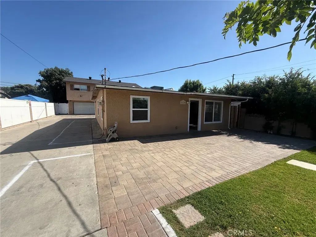 4528 E Washington Avenue, Orange