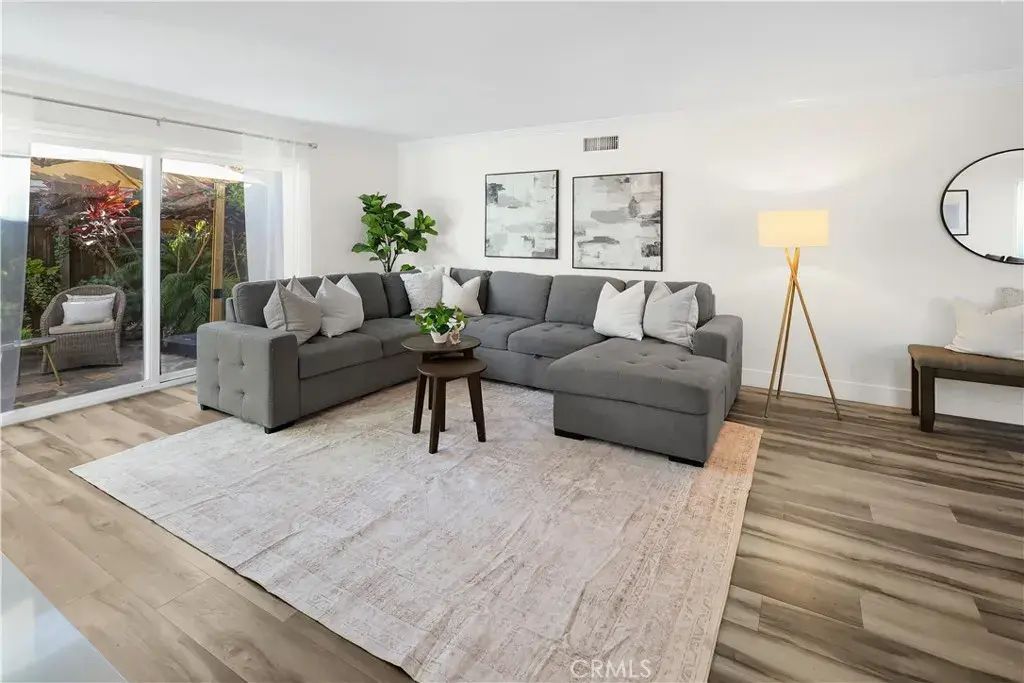 1111 E 1st, Tustin