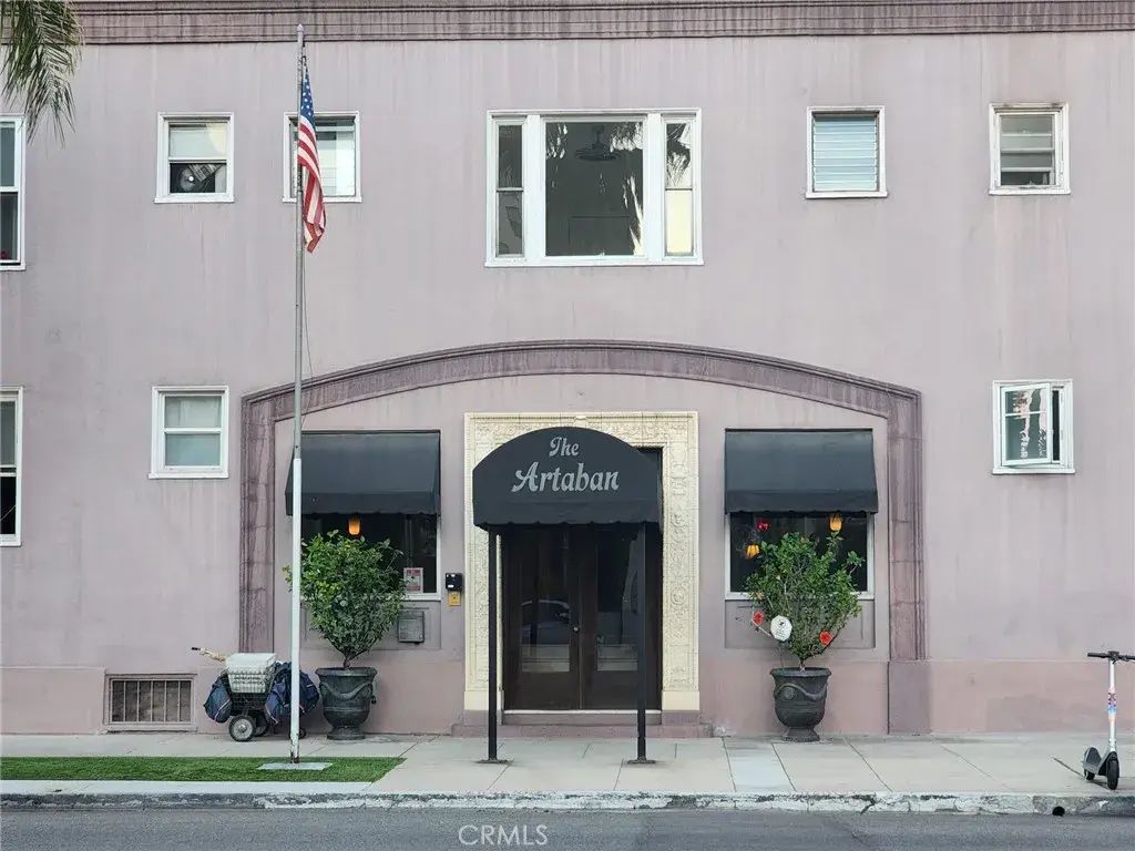 10 Atlantic Avenue 706, Long Beach