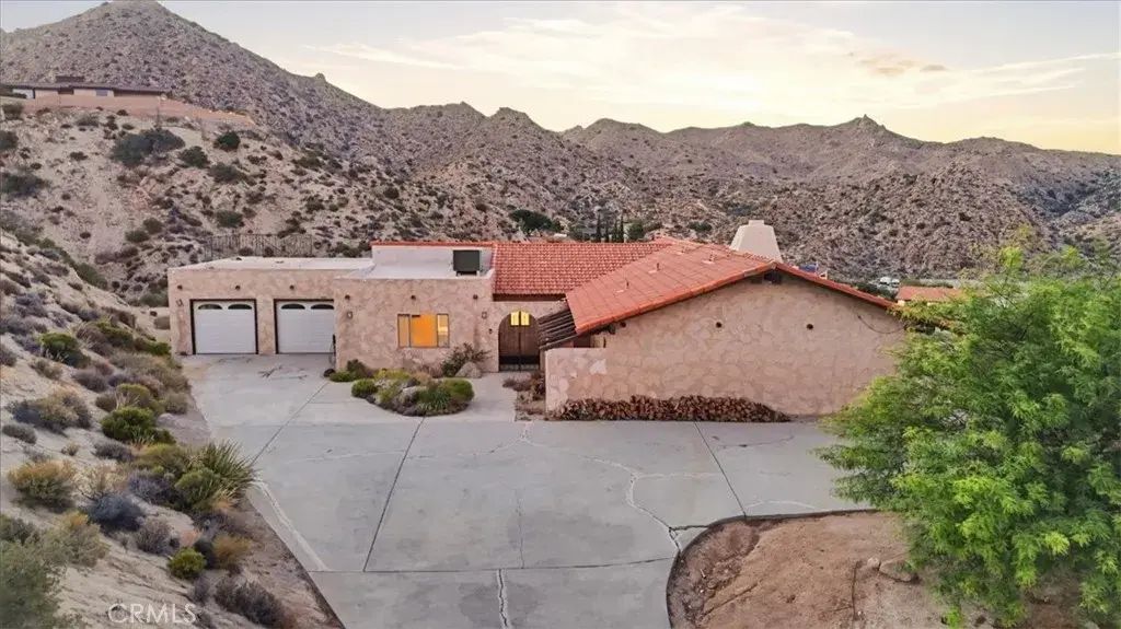 54026 Ridge Rd, Yucca Valley