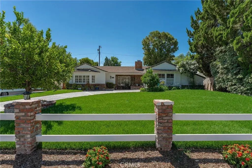 23160 Ostronic Drive, Woodland Hills