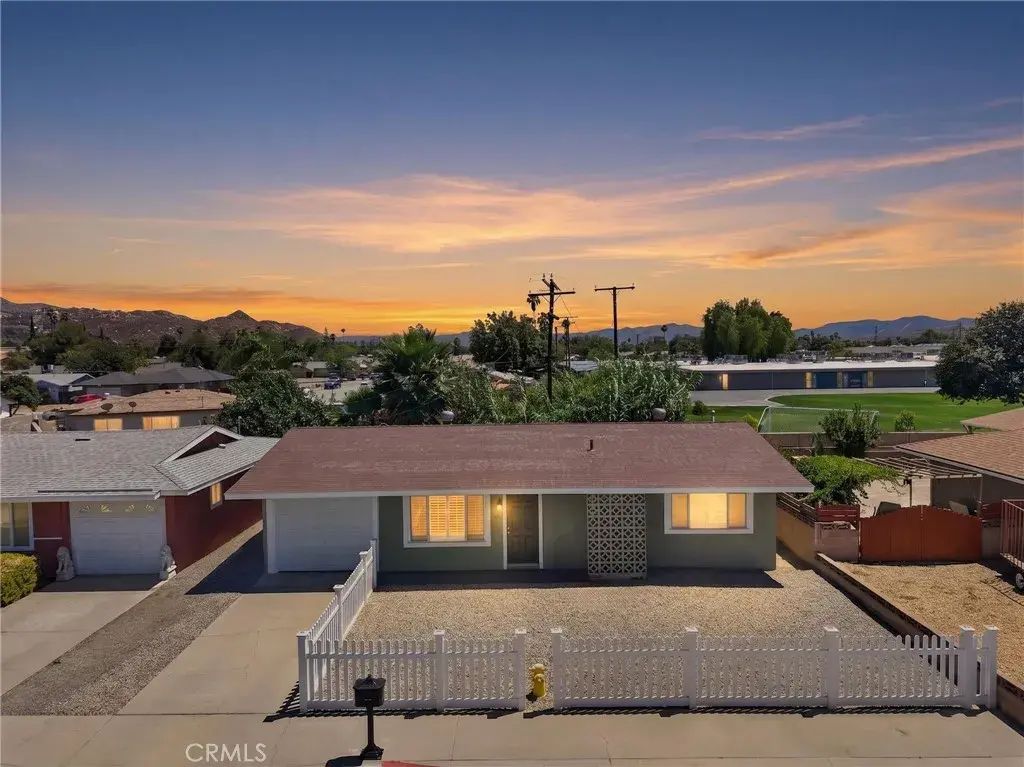 291 Mary, Hemet