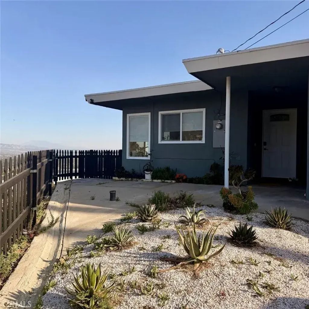 495 Edgerton, San Bernardino