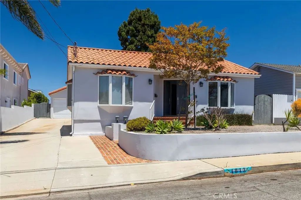 1813 5th Street, Manhattan Beach