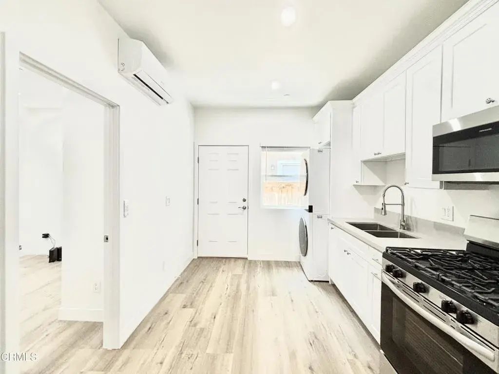 351 Huerta Street 2, Oxnard