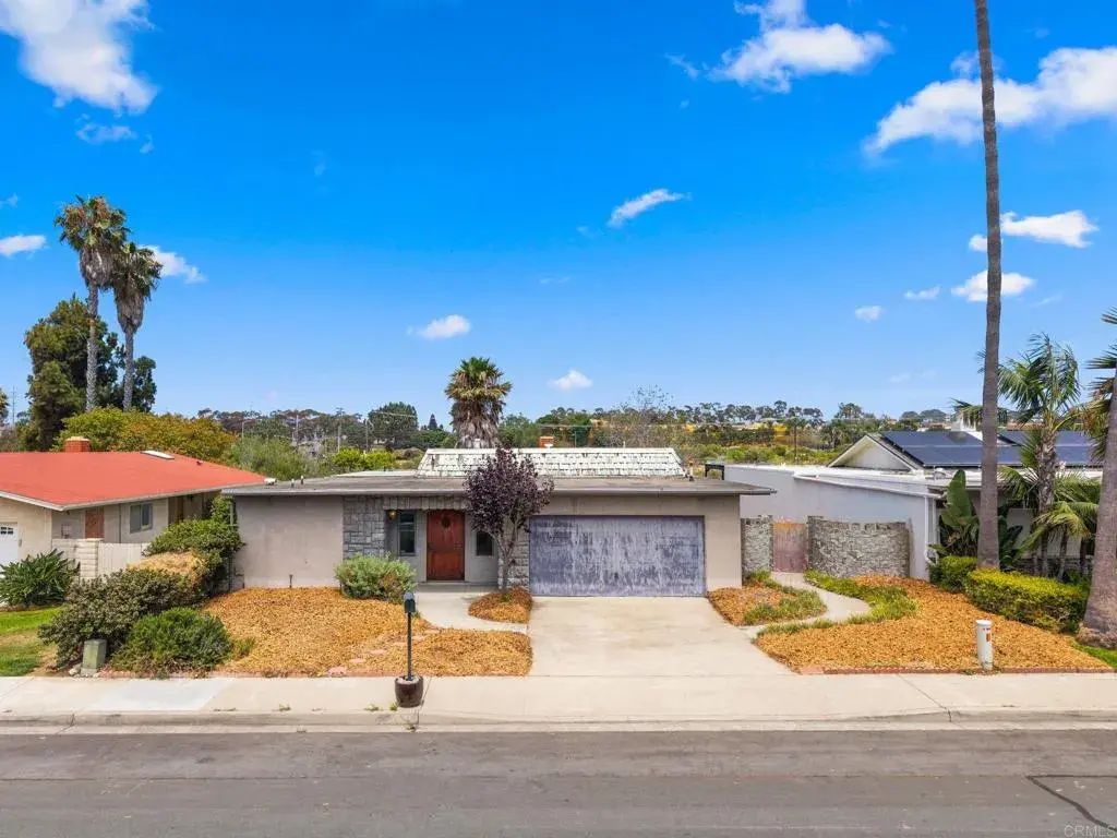 5120 El Arbol Drive, Carlsbad