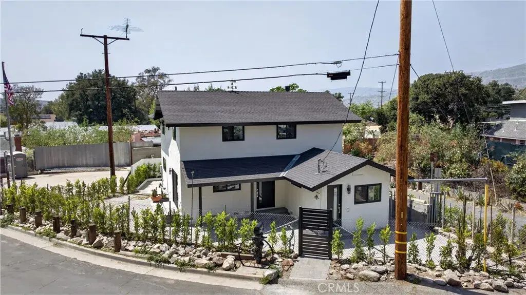 7515 Mcgroarty, Los Angeles