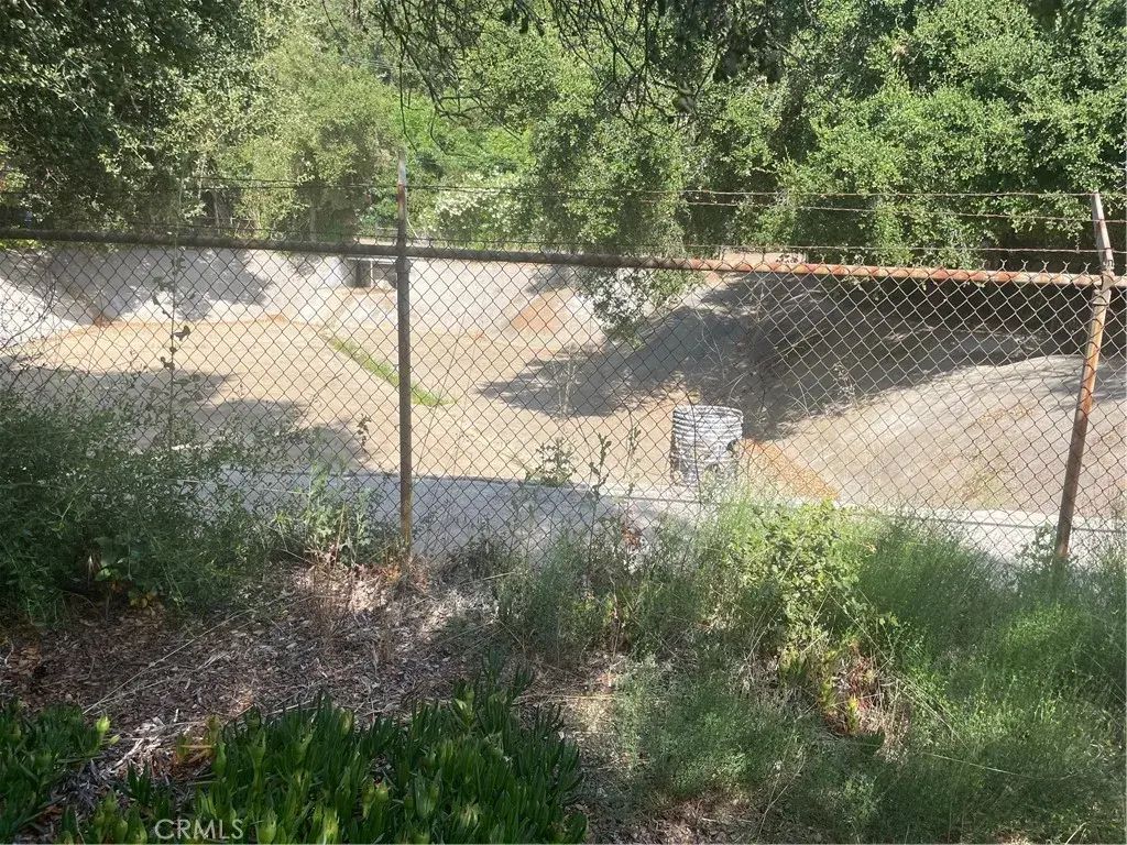 2451 Nalin Dr, Los Angeles