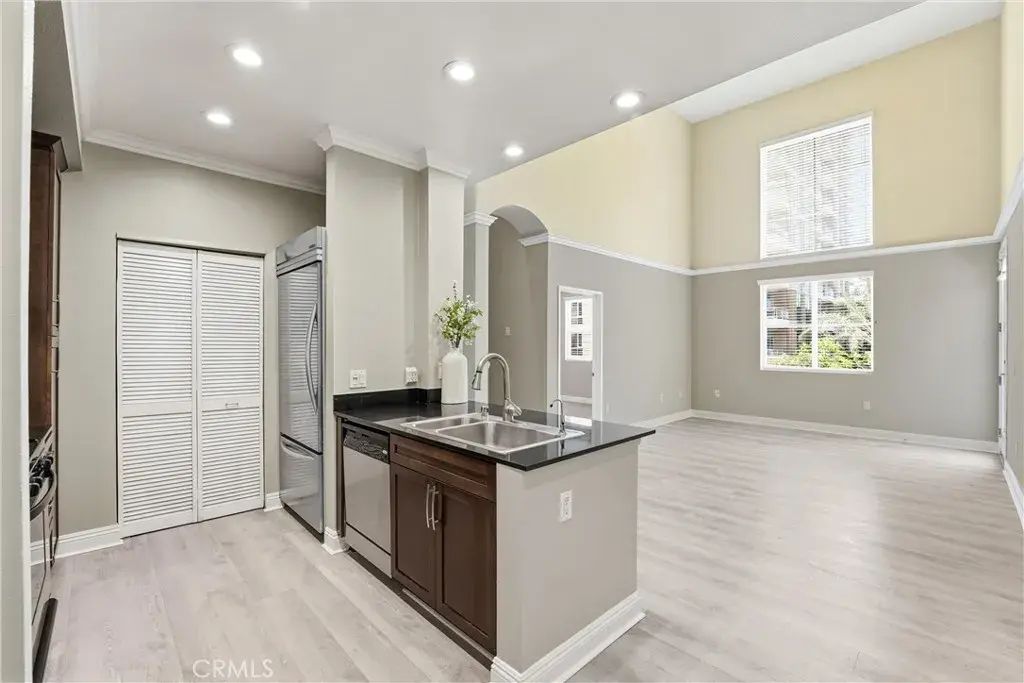 2422 Scholarship, Irvine