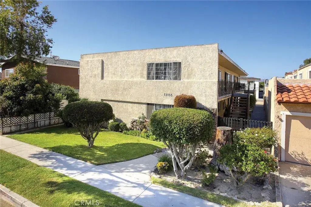 12155 Pine Street, Norwalk