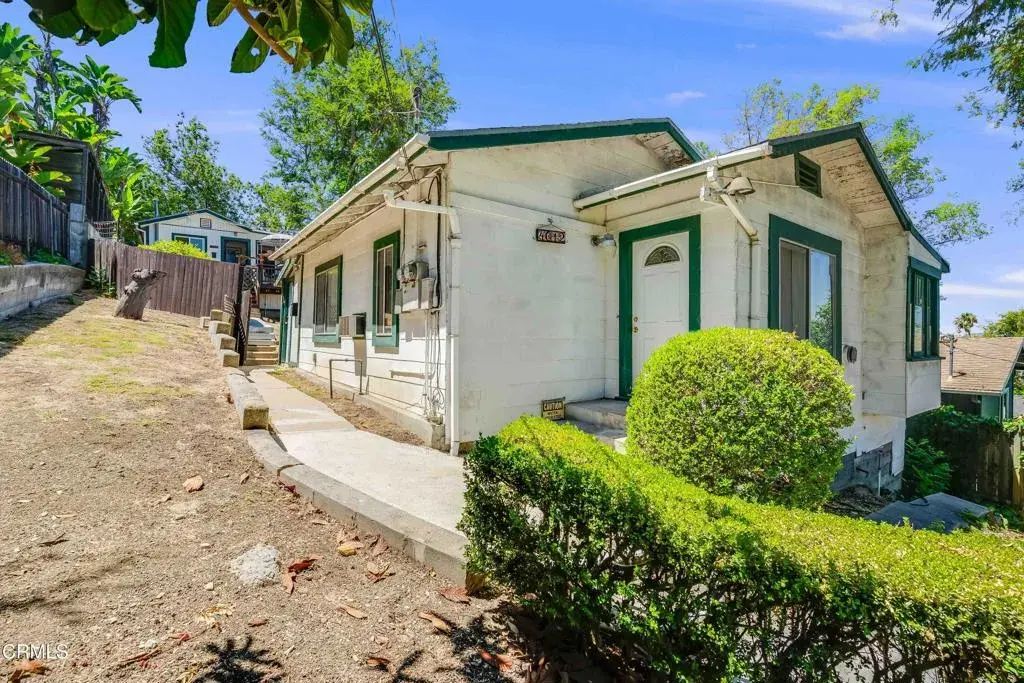 4012 Clayton Avenue West, Los Angeles