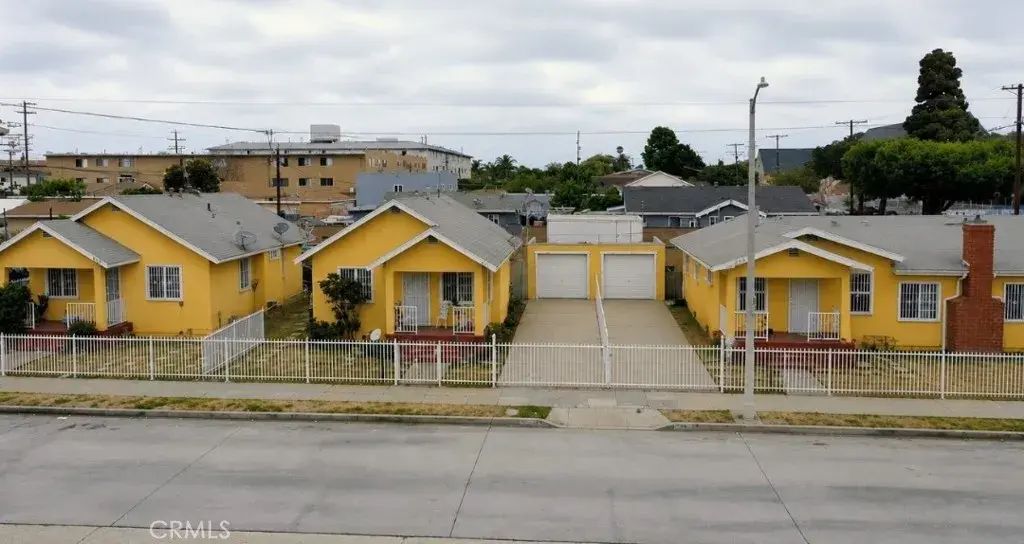 909 W Denni Street, Los Angeles