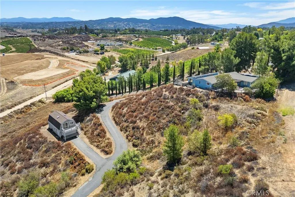 34881 Los Nogales, Temecula