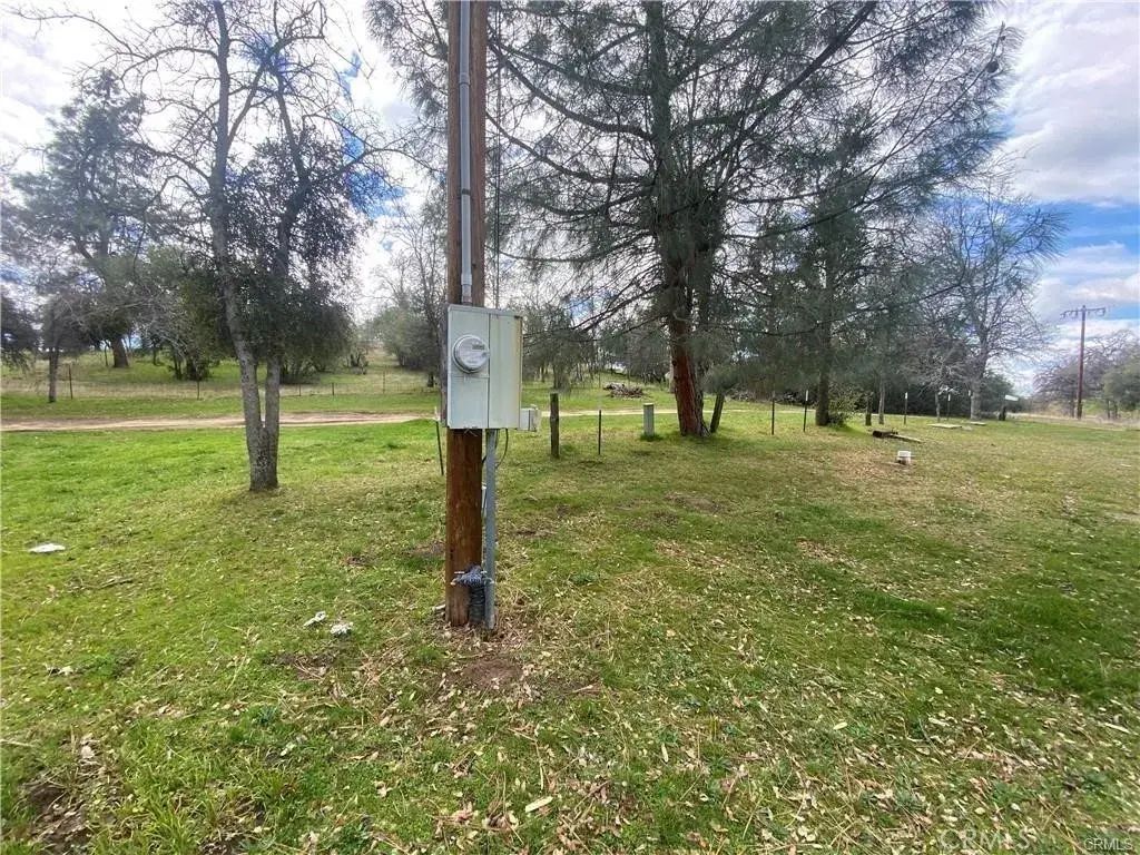 56446 Road 200, North Fork