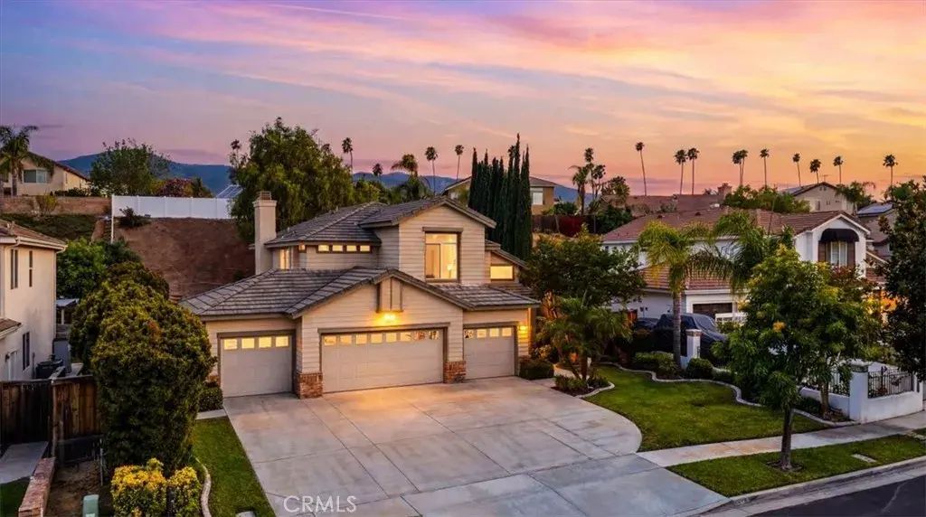 1584 Meadowlark, Corona