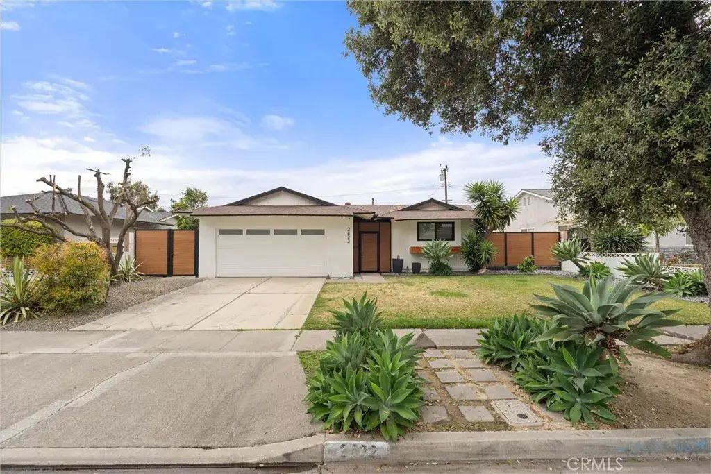 2422 S Salta Street, Santa Ana