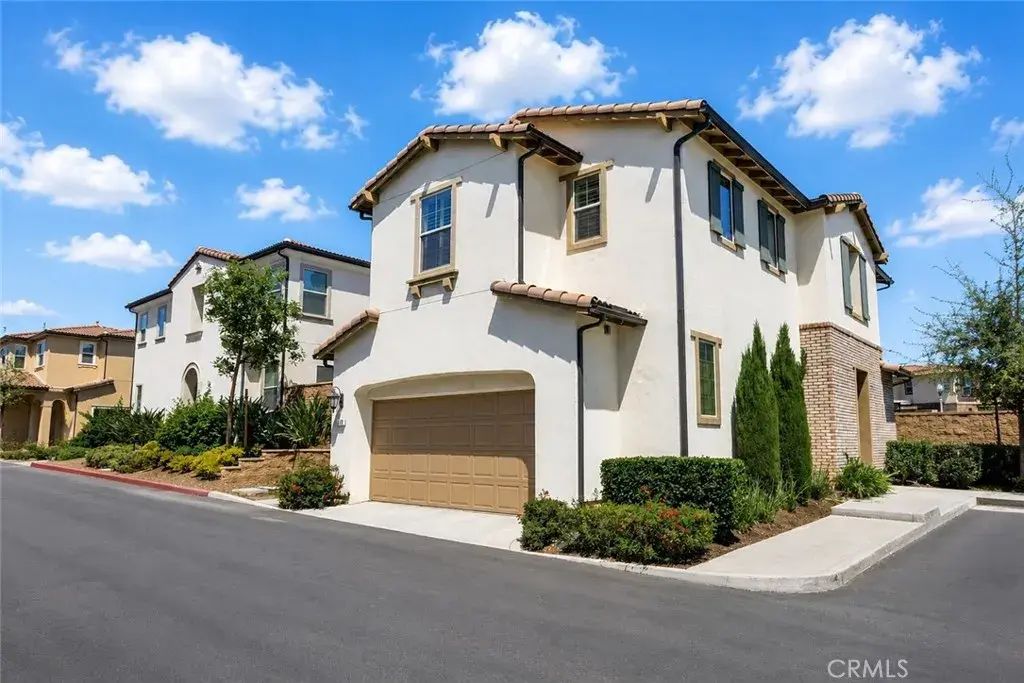 2841 Villa Catalonia Court, Corona