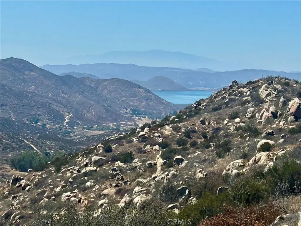 33445 Chameleon, Hemet