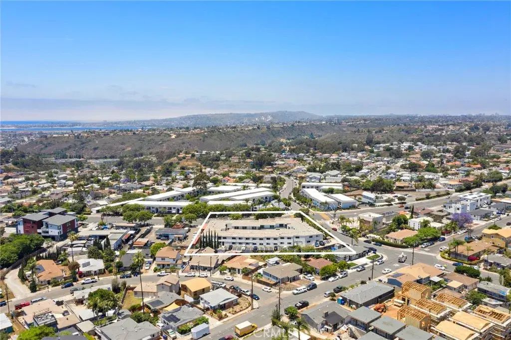 6679 Linda Vista Road 44, Linda Vista