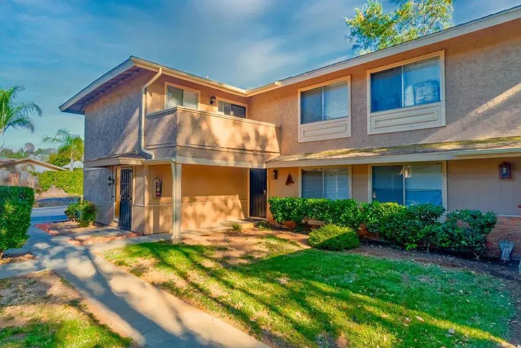 963 Amistad Place D, El Cajon