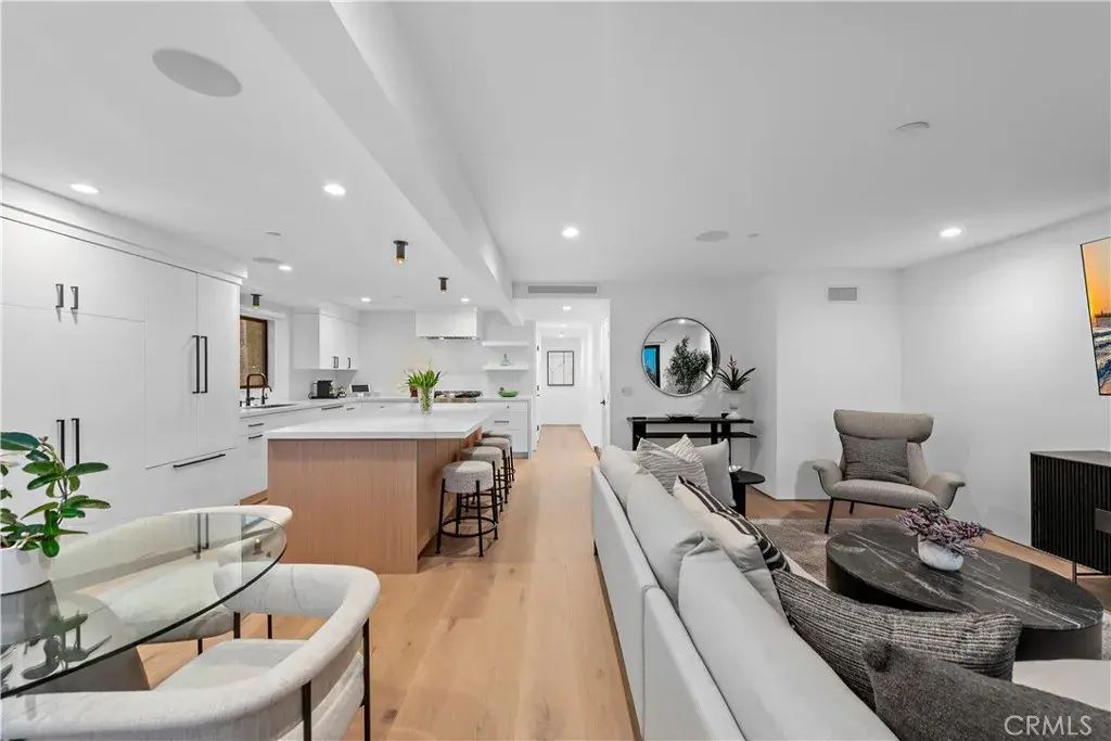 322 Iris Avenue, Corona Del Mar