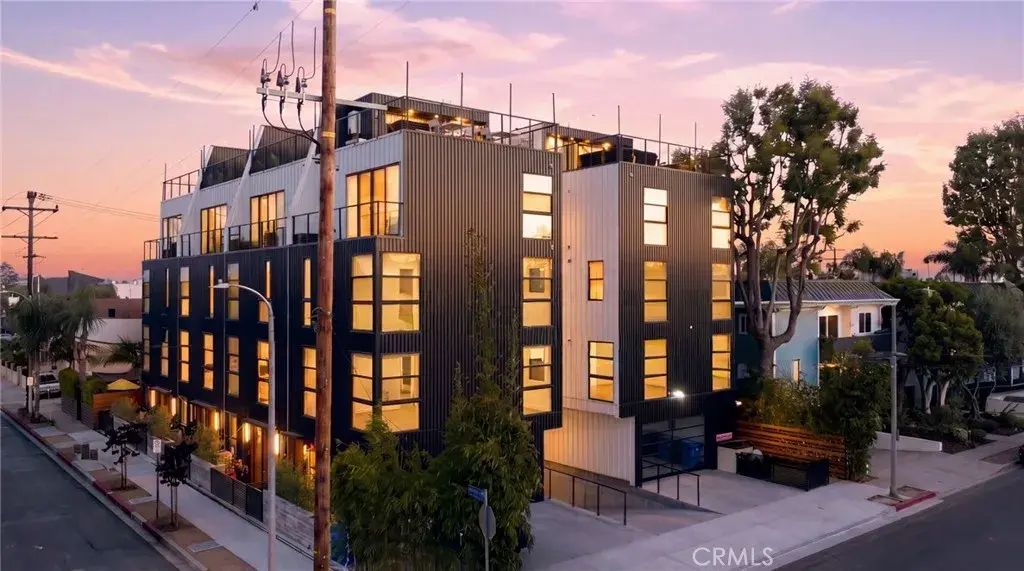 12604 Mitchell Ave., West Los Angeles