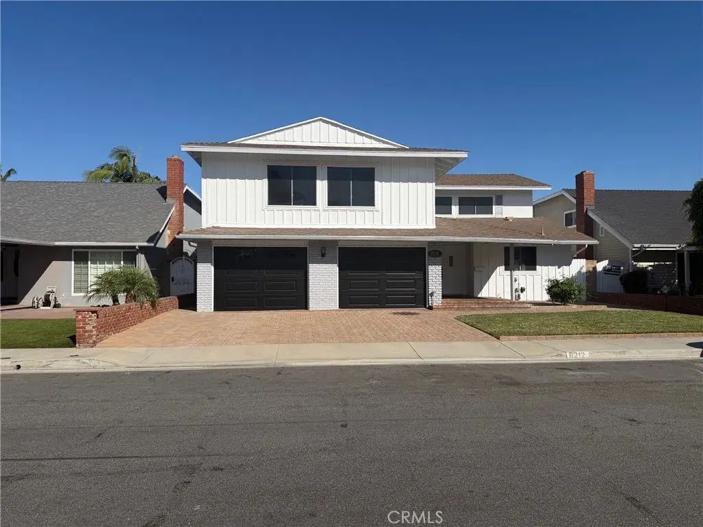 8212 Regency Street, La Palma