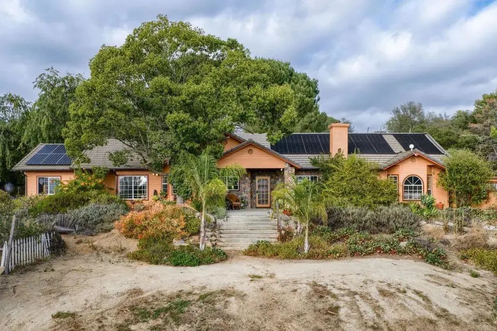19079 Paradise Mountain Road, Valley Center