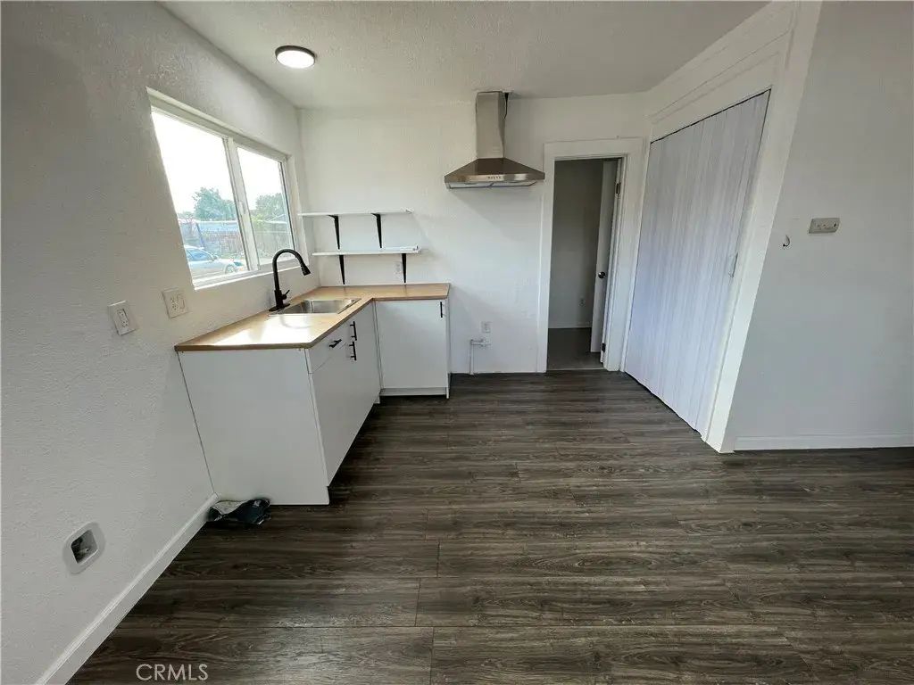 1906 Mentone Blvd A, Mentone