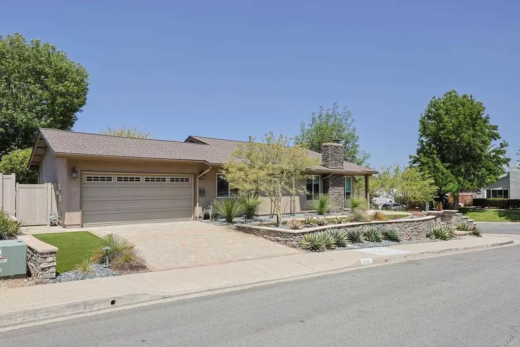 5390 Huaracha Court, Tierrasanta